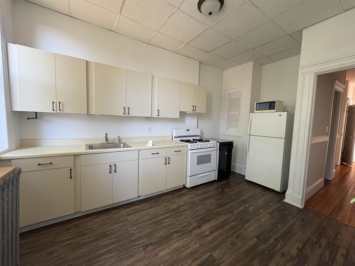 Property Photo: 513 Palisade Ave 2 NJ 07307