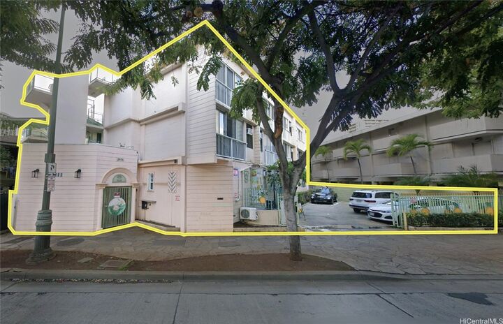 2406 Kuhio Avenue  Honolulu HI 96815 photo