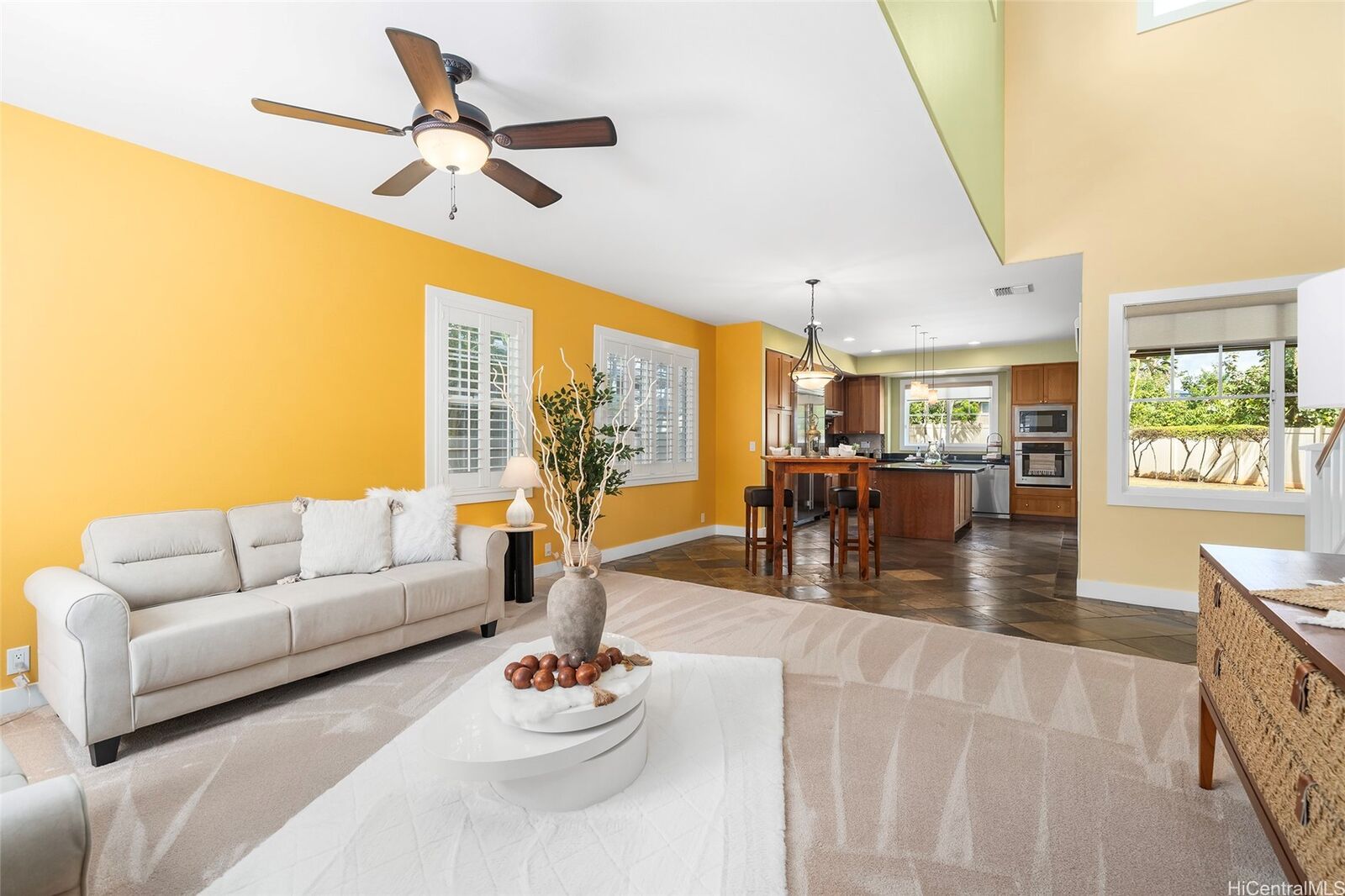 Property Photo:  91-215 Kuanoo Place  HI 96706 