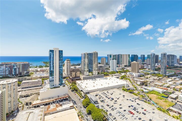 Property Photo: 1500 Rycroft Street 3919R HI 96814
