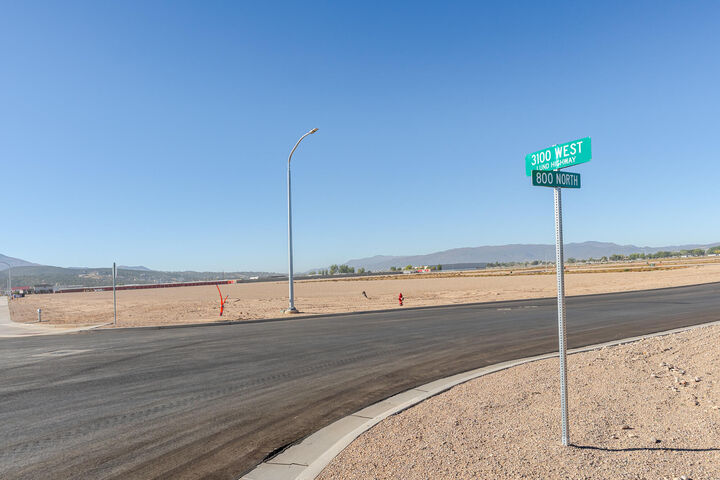 Property Photo: 3372 W 750 N UT 84721