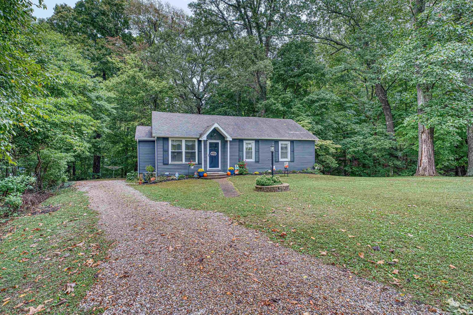Property Photo:  5712 Hausman Road  IN 47620 