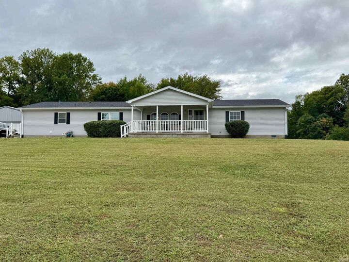 Property Photo:  569 S Barn Lane  IN 47670 
