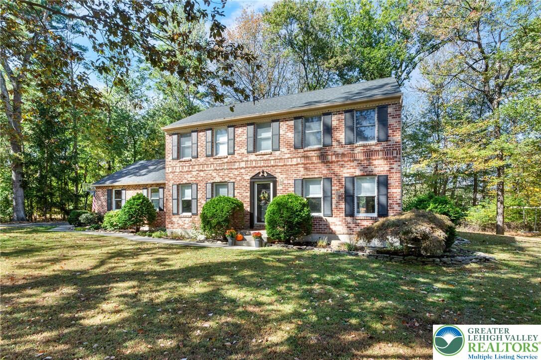 Property Photo: 569 Pine Tree Drive PA 18064