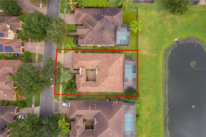 Property Photo:  7415 Pointe Venezia Drive  FL 32836 