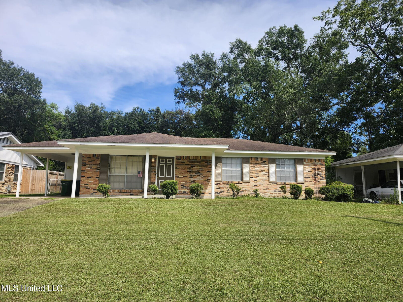 Property Photo: 7116 Knollwood Drive MS 39532