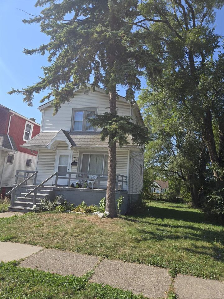 19235 Lamont Street  Detroit MI 48234 photo