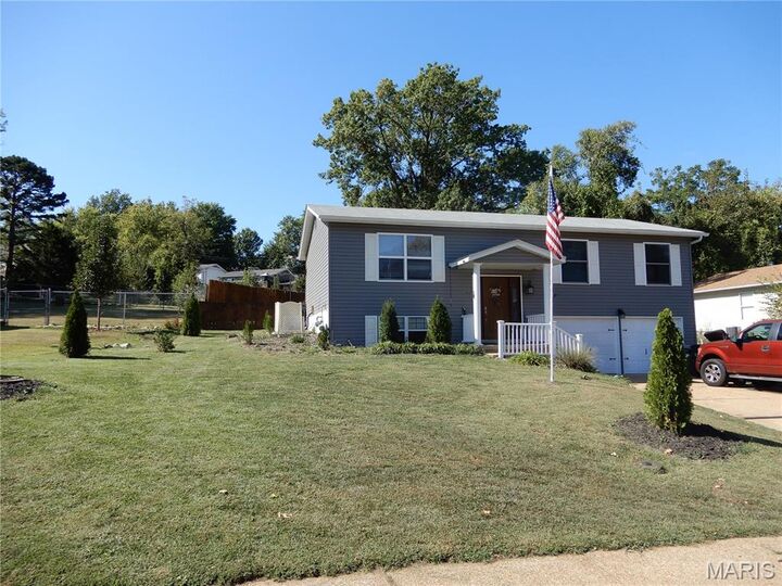 Property Photo:  2284 Sunnyridge Drive  MO 63010 
