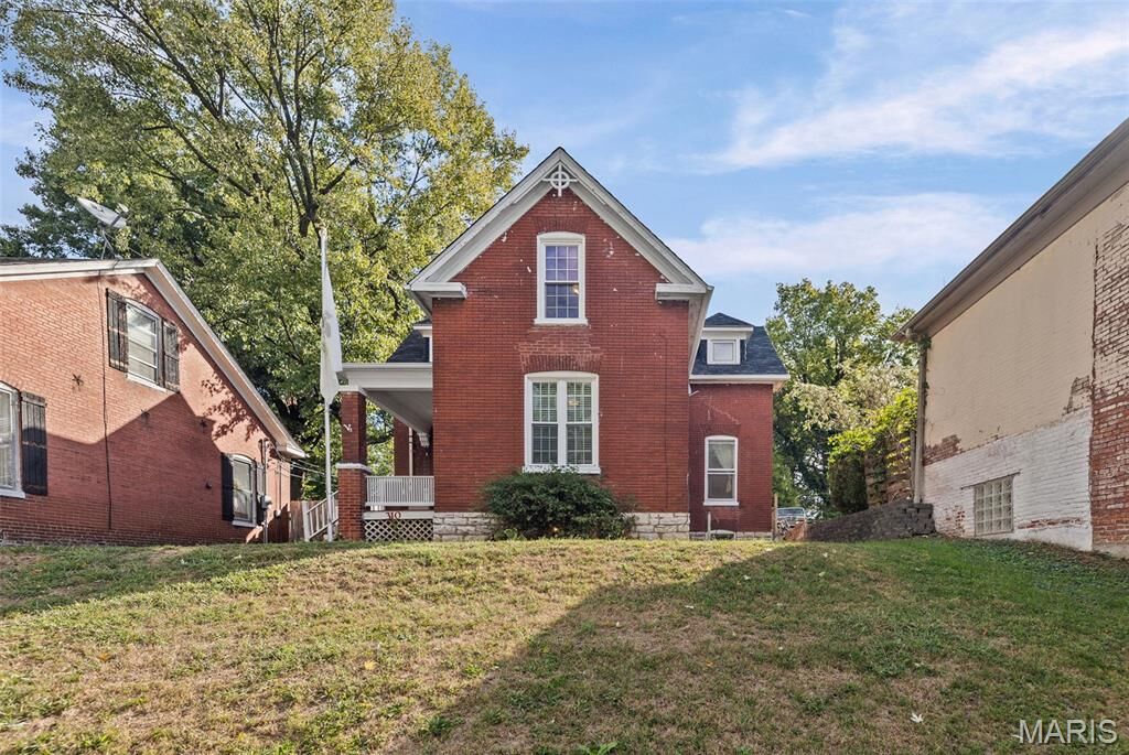 Property Photo: 310 S Church Street IL 62220