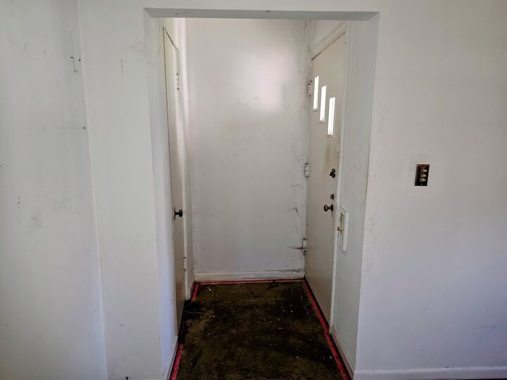 Property Photo: 1415 N Taft Avenue IL 60163