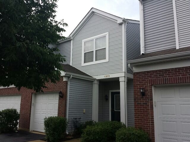 4561 Garritano Street B  Yorkville IL 60560 photo