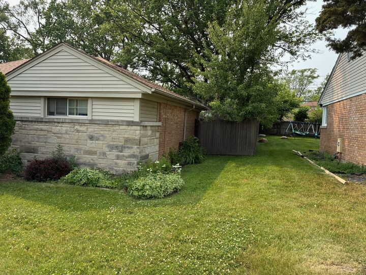 Property Photo: 314 Meota Street IL 60466