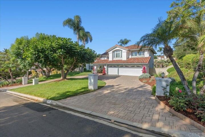 Property Photo:  974 Calle Santa Cruz  CA 92024 