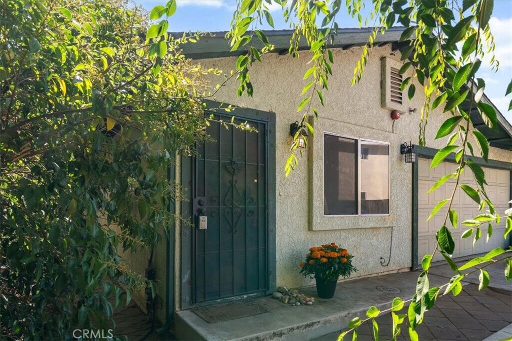 Property Photo:  8415 Amapoa  CA 93422 