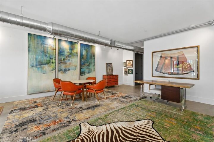 Property Photo:  419 29th  CA 92663 