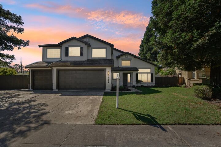9344 Crowell Drive  Elk Grove CA 95624 photo