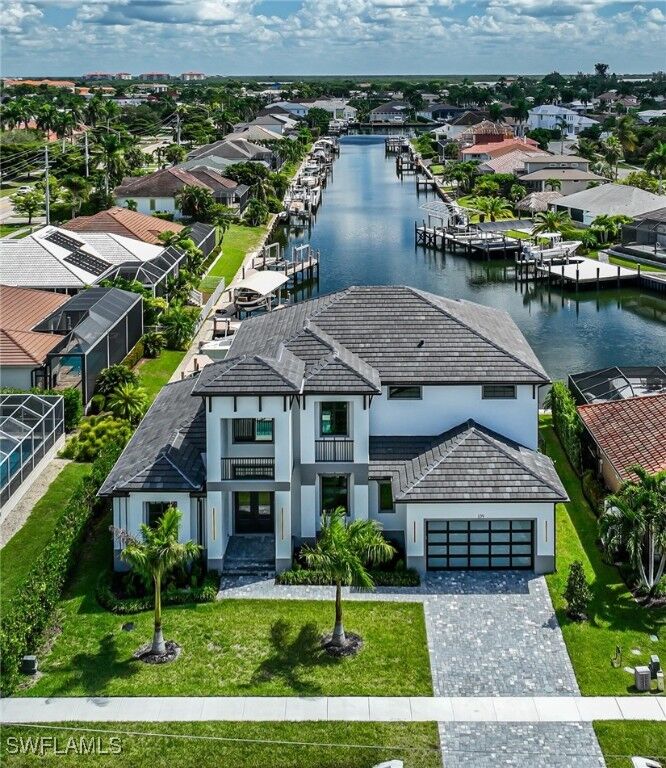 Property Photo:  109 Gulfstream Street  FL 34145 