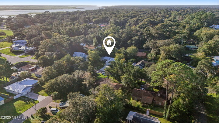 Property Photo: 410 Tanager Road FL 32086