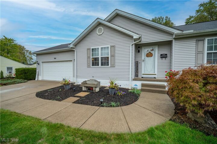 Property Photo: 7553 Glenwood Avenue OH 44512