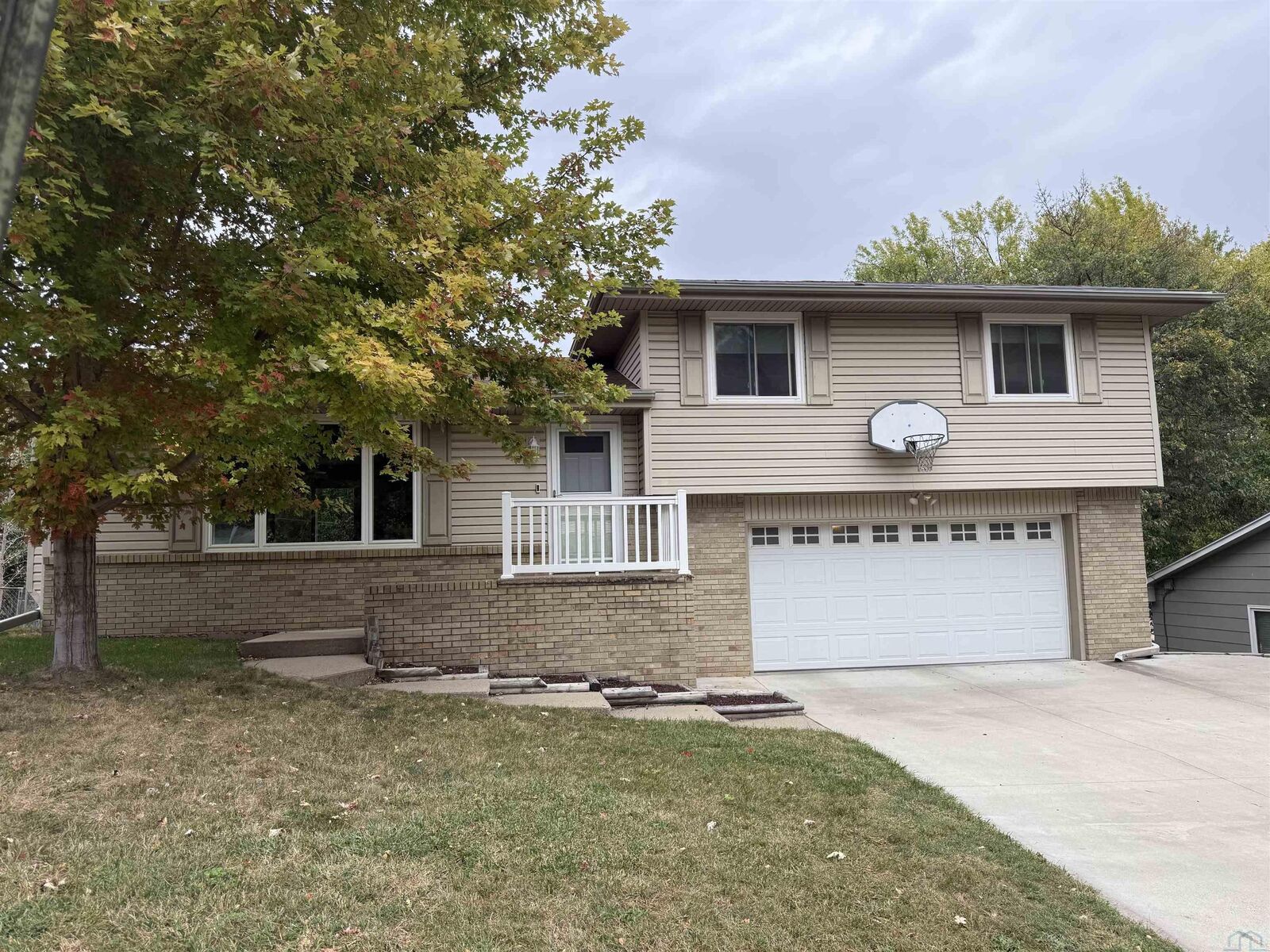 Property Photo:  1303 38th St.  IA 51104 