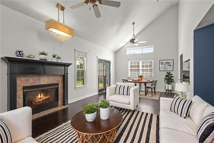 6219 W Southgate Court  Rogers AR 72758 photo