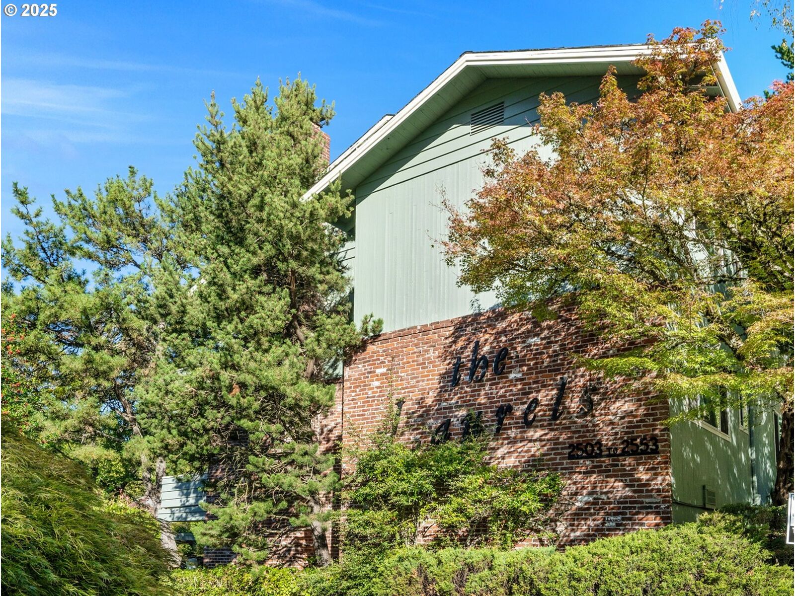 Property Photo: 2523 SW Beaverton Hillsdale Hwy OR 97239