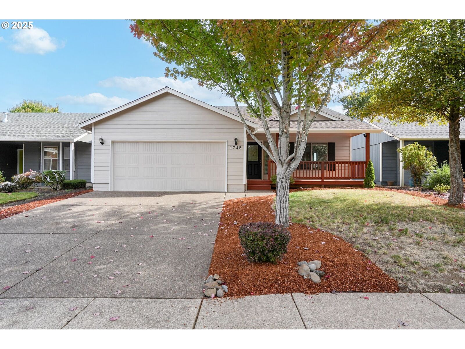 Property Photo: 1748 Salmon River St NW OR 97304