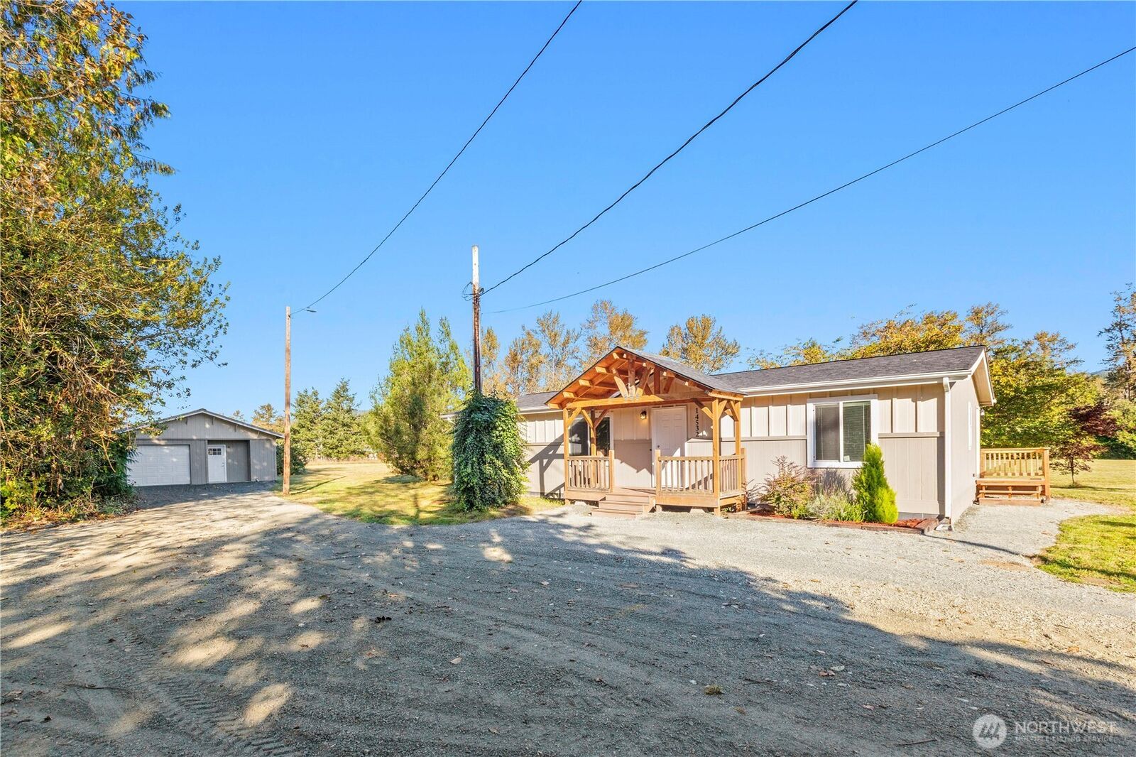 Property Photo: 14532 387th Avenue SE WA 98251