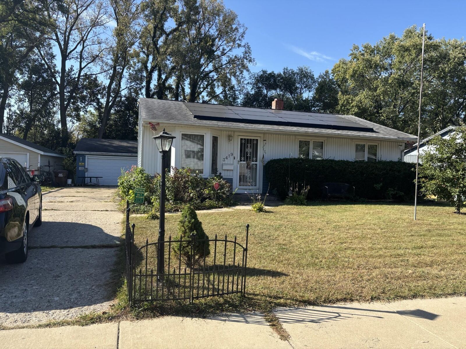 Property Photo: 3419 Greendale Drive IL 61109
