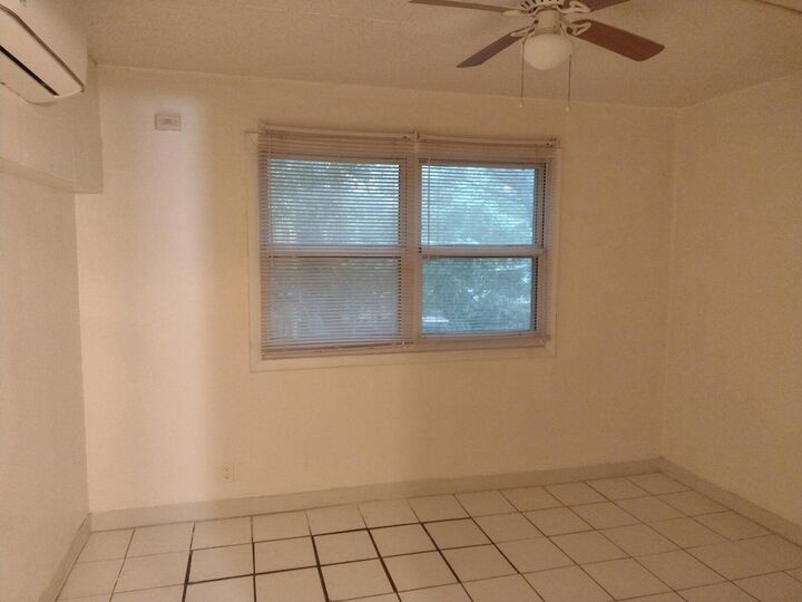 Property Photo:  3251 SW 44th Street 200  FL 33312 