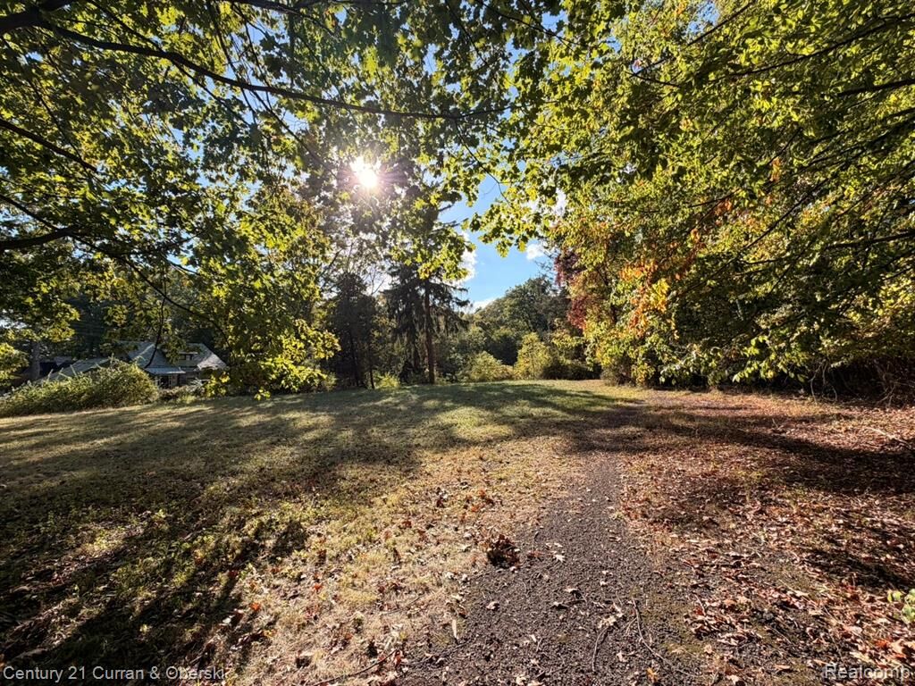 Property Photo:  22321 Margareta Street  MI 48219 