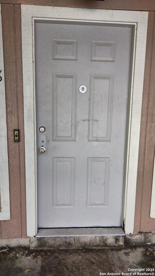 Property Photo:  2818 Burning Rock  TX 78247 