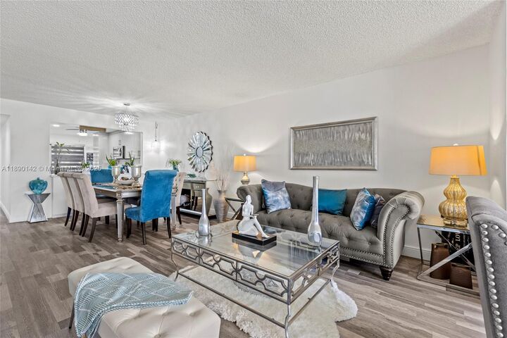 Property Photo: 10400 NW 30th Ct 202 FL 33322