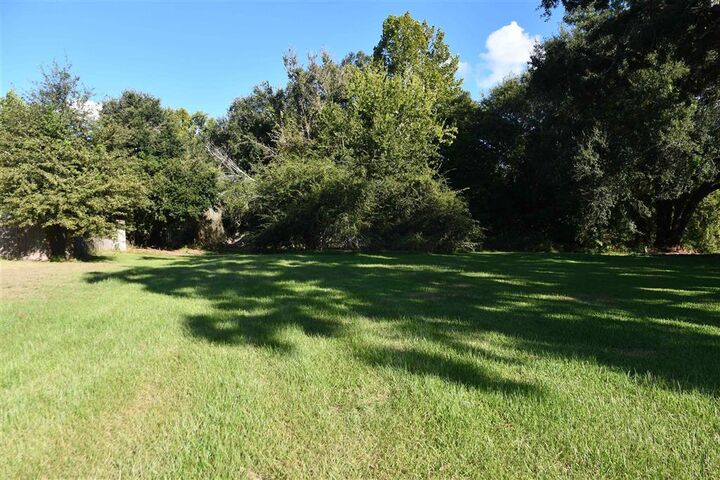 Property Photo: 2003 7th Avenue LA 70601