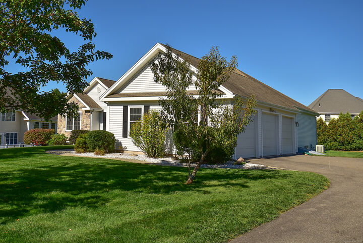 Property Photo: 70 Steele Farm Drive CT 06042