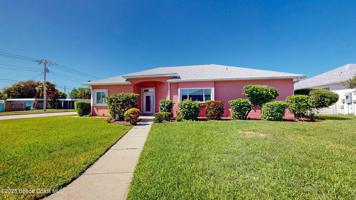 378 S Brevard Avenue  Cocoa Beach FL 32931 photo