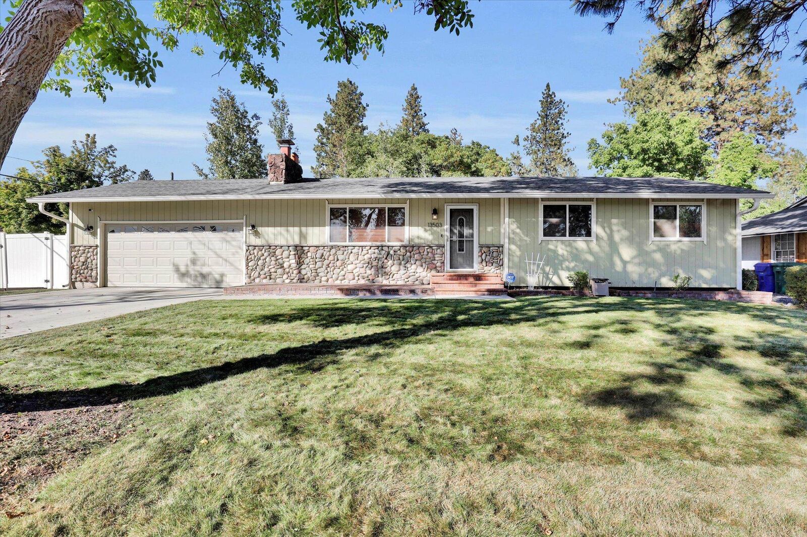 Property Photo: 13503 E 27th Ave WA 99216