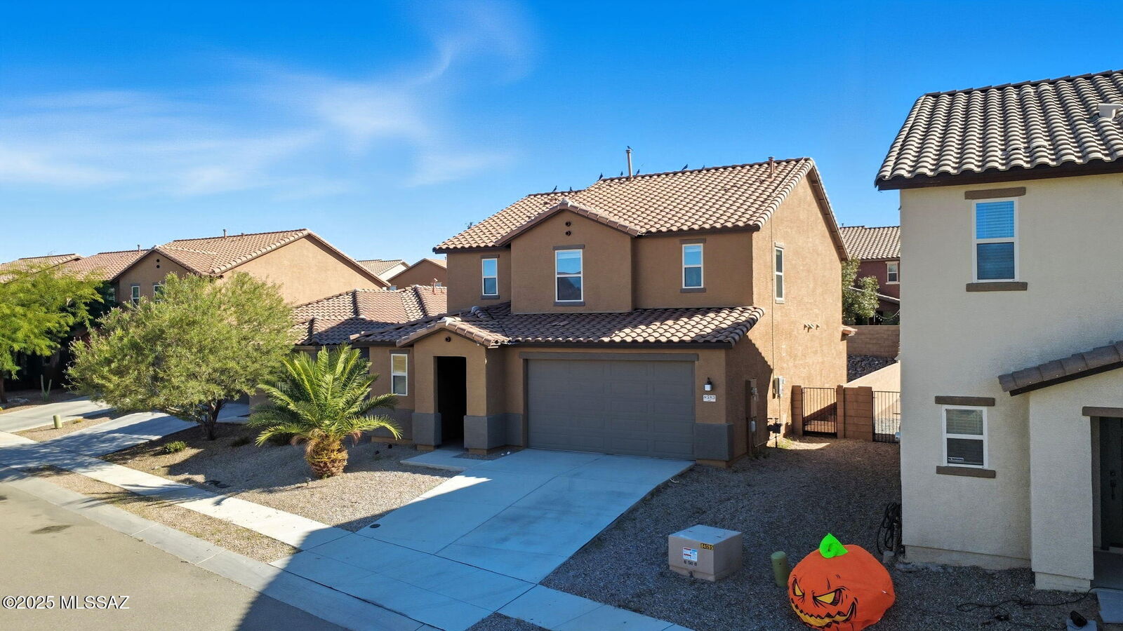 Property Photo:  8583 W Pelican Place  AZ 85757 