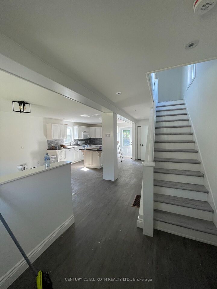Property Photo: 6 Stone Street ON L0L 1P0