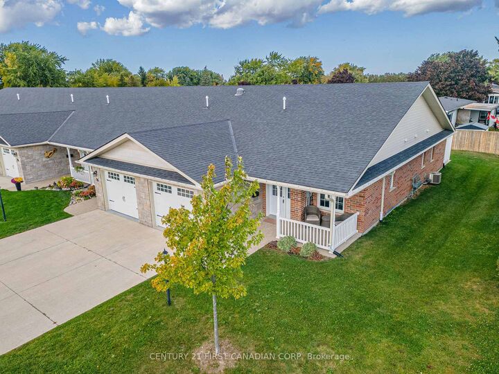 24 Devon Drive  South Huron ON N0M 1S3 photo