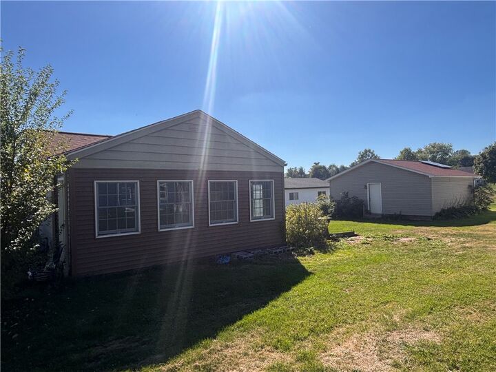 Property Photo:  311 15th Ave  PA 15010 