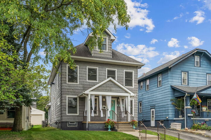 Property Photo: 1225 Eastview Avenue OH 43212