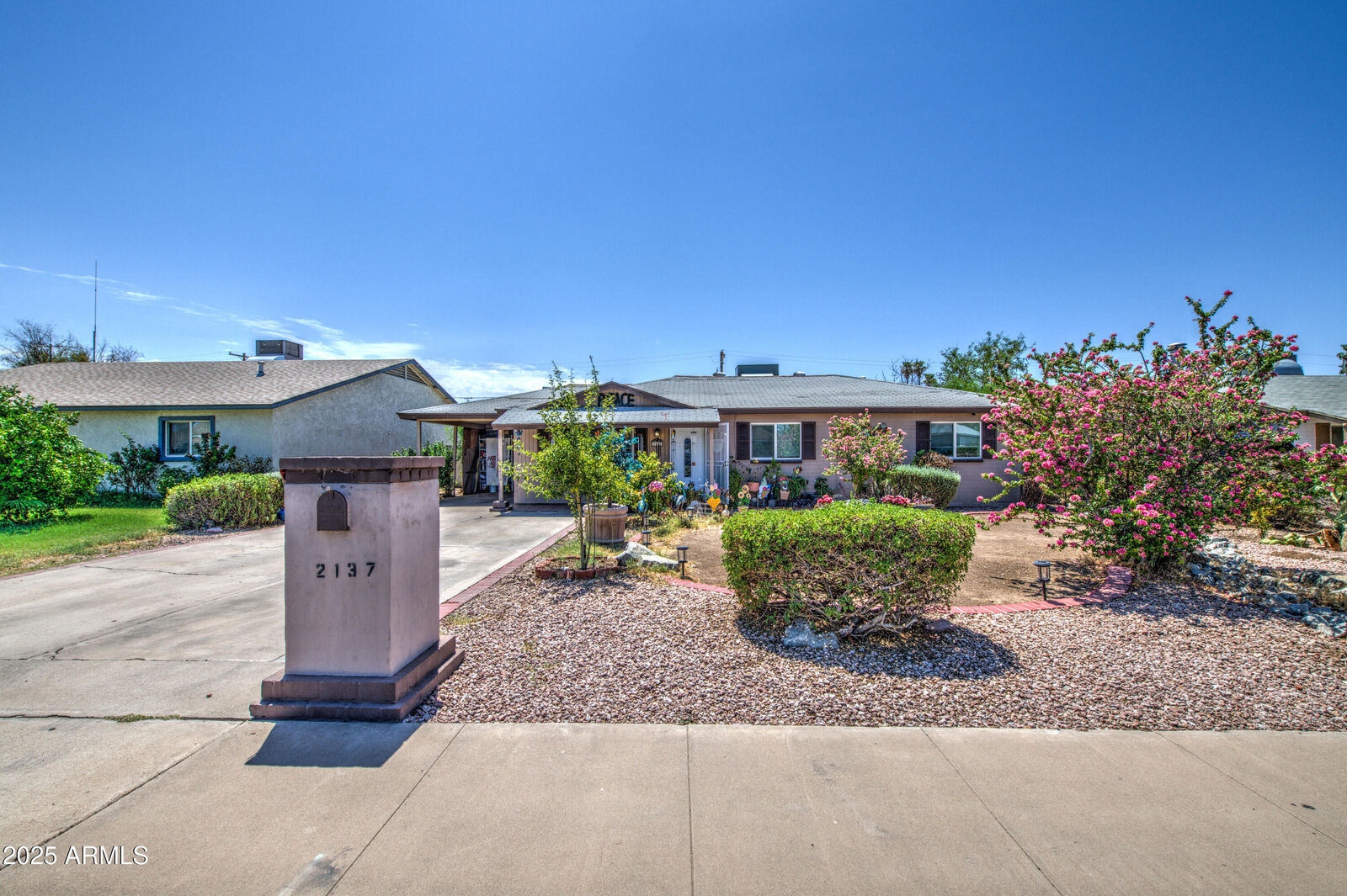 Property Photo:  2137 W 1st Place  AZ 85201 
