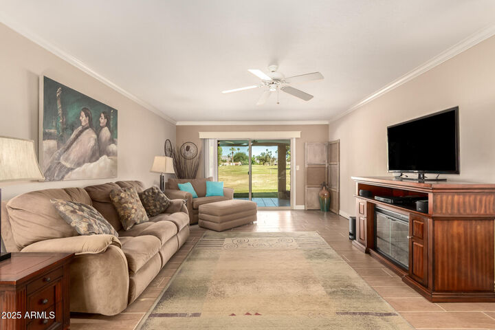 Property Photo:  709 S Arrowwood Way  AZ 85208 