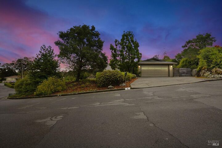 Property Photo: 5 Truman Drive CA 94947
