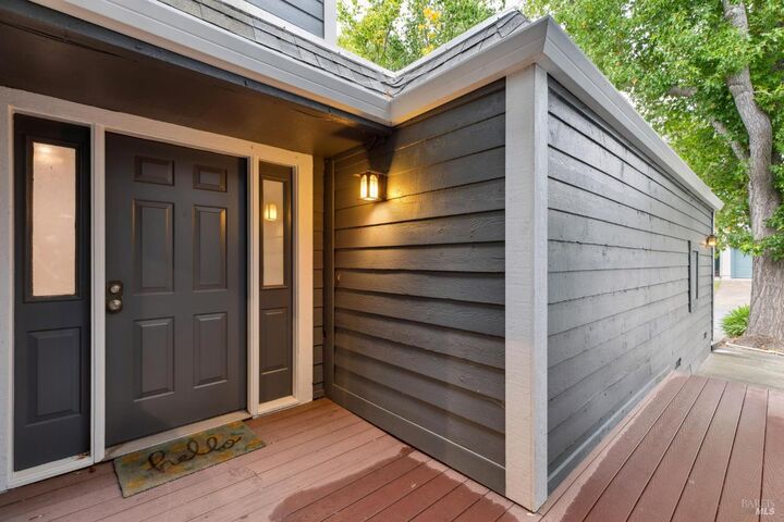 Property Photo: 602 Marylyn Circle CA 94954