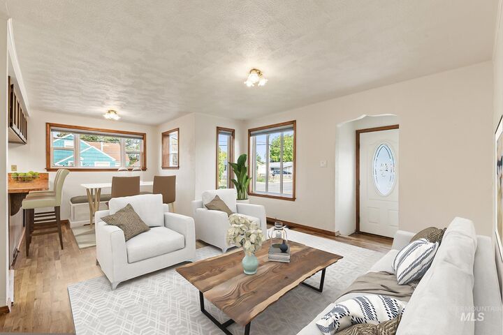 Property Photo:  247 Elmore Ave  ID 83651 