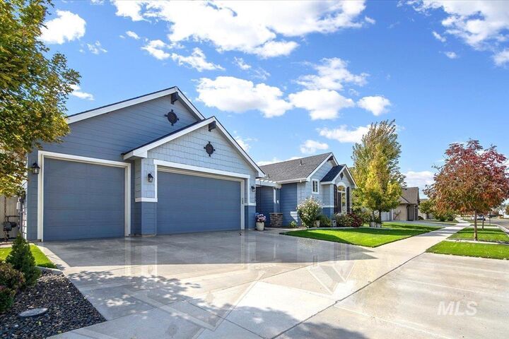 Property Photo: 1365 W Elias Dr ID 83642