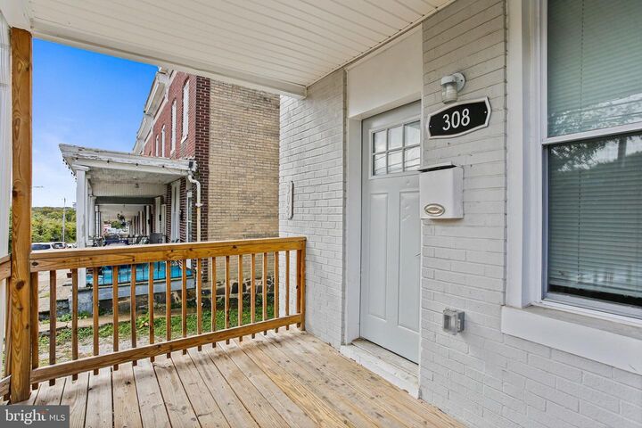 Property Photo: 308 S Mount Olivet Lane MD 21229