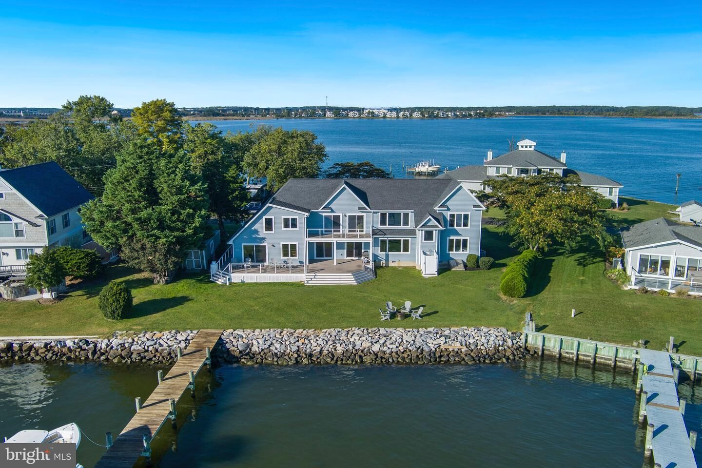 Property Photo: 1026 Long Point Road MD 21638